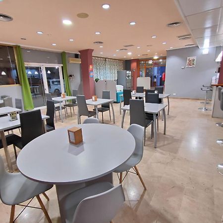 考谷拉达酒店 萨拉戈萨 外观 照片