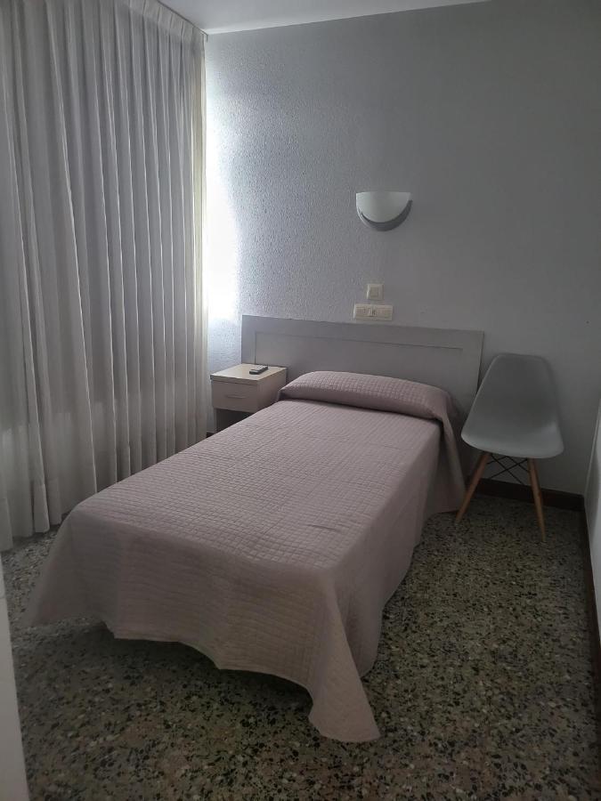 考谷拉达酒店 萨拉戈萨 外观 照片
